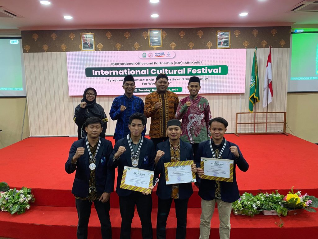 Mahasiswa UNIDA Gontor Raih Prestasi di Ajang International Cultural Festival IAIN Kediri
