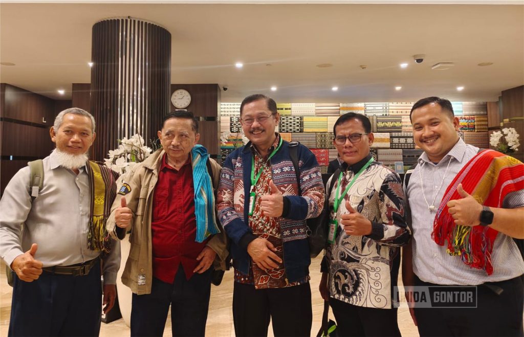 FK UNIDA Gontor Teguhkan Komitmen Pengabdian dalam Forum AIPKI Kupang 2024