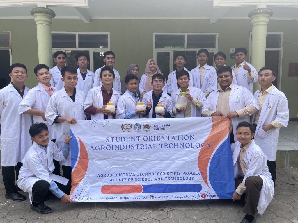 Pelatihan Pembuatan Yogurt: Mahasiswa UNIDA Gontor Antusias Praktikkan Ilmu Teknologi Pangan