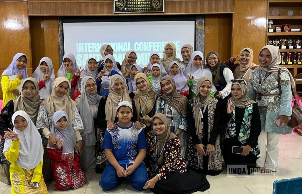 Mahasiswi UNIDA Gontor Ikuti Konferensi Internasional di Tiga Negara