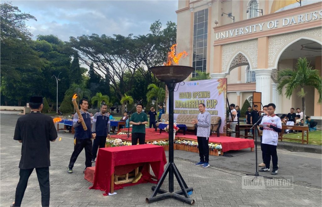 UNIDA Gontor Gelar Upacara Muharram dan Pembukaan Muharram Cup 1447 H