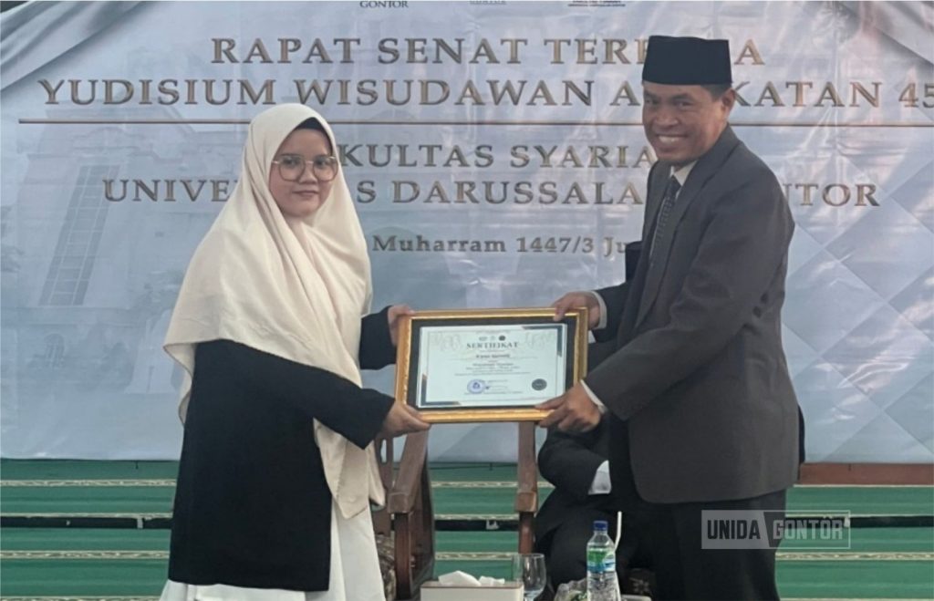 Yudisium Fakultas Syariah UNIDA Gontor Angkatan 45 di Masjid Jami’