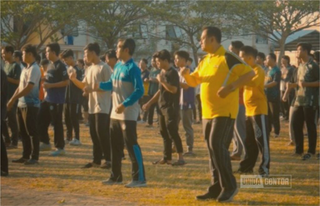 Senam Pagi Bersama Wujudkan Kebersamaan Sehat di Kampus UNIDA Gontor