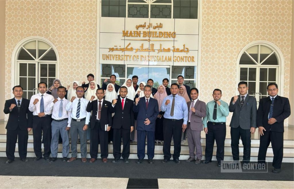 UNIDA Gontor Lepas Mahasiswa Outbound Mobility ke Spanyol, Turki, dan Malaysia
