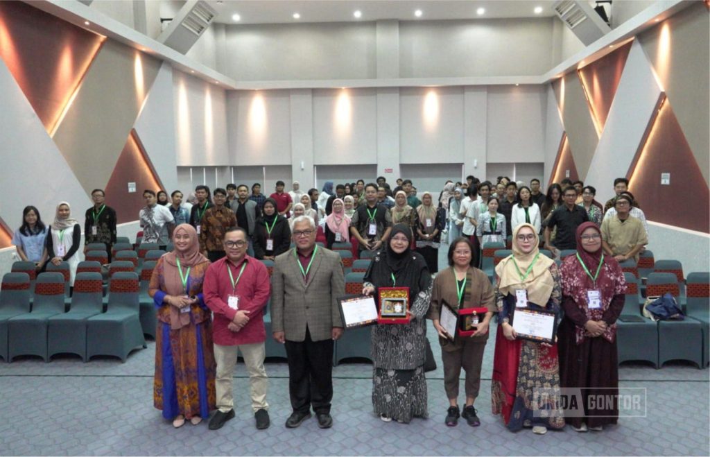 Delegasi UNIDA Gontor Berkontribusi dalam Konferensi HAM Internasional di UB