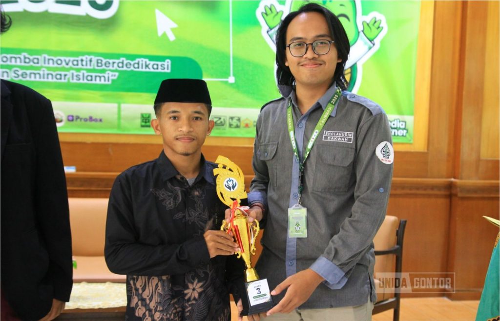 Mahasiswa UNIDA Gontor Raih Juara 3 Tartil KALIBRASI 2025 di UNS Surakarta