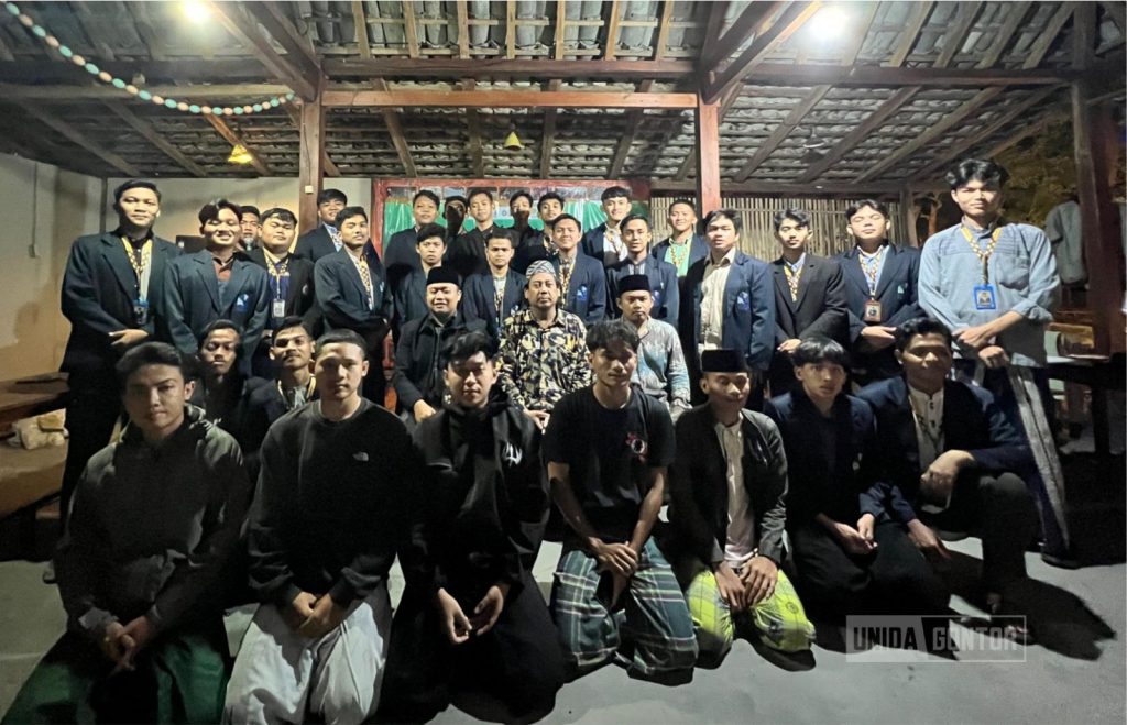 Penutupan SPL PBA UNIDA Gontor di Baitul Kilmah: Sinergi Literasi Berkah Abadi
