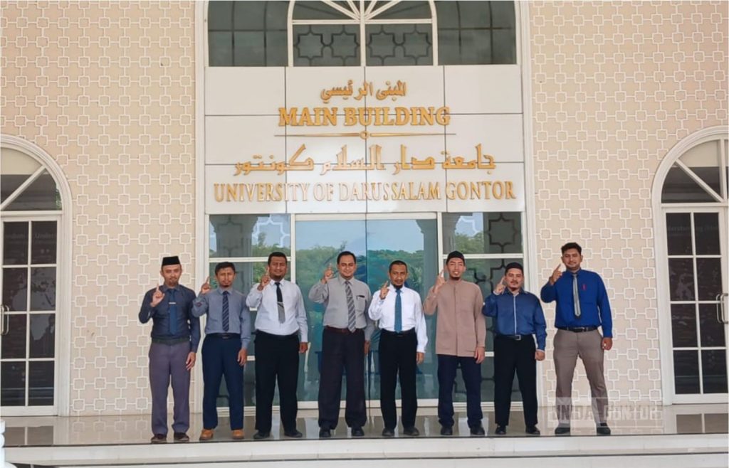 UNIDA Gontor Gelar Diklat Arab DQ MAIK Malaysia di Gontor Untuk Guru