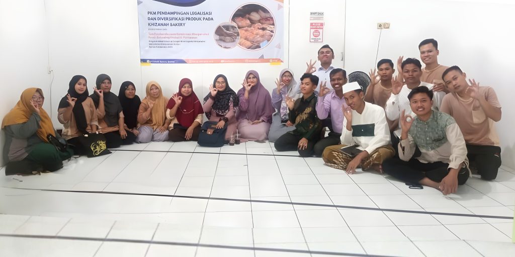 UNIDA Gontor Gelar SJPH di Khizanah Bakery, Perkuat Halal UMKM Lokal