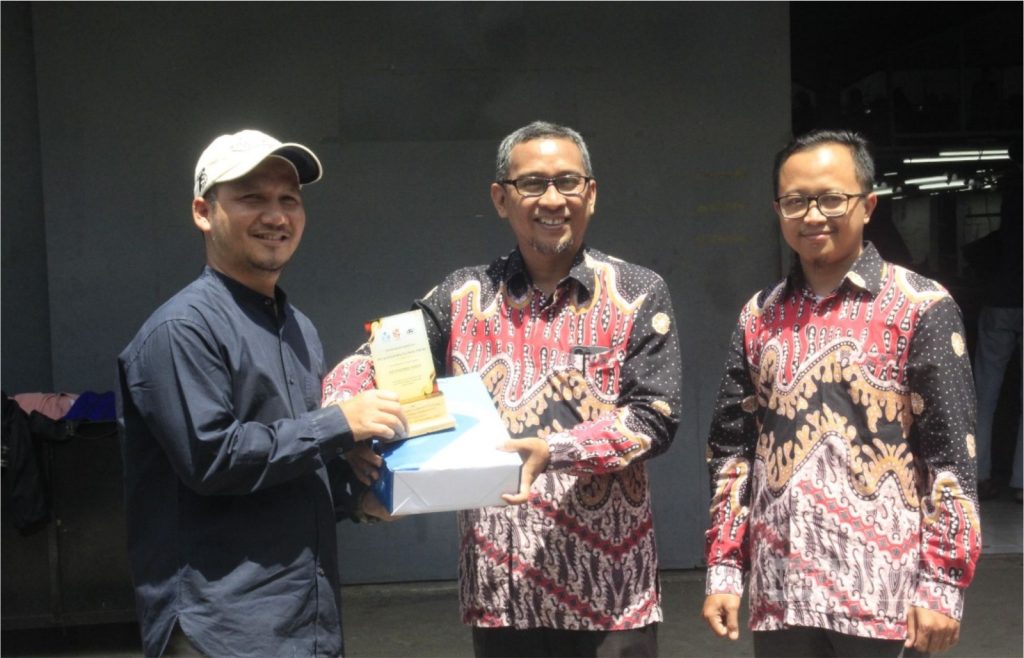 Mahasiswa Ekonomi Islam UNIDA Kunjungan Industri Garmen ke PT Alendors Global Bandung