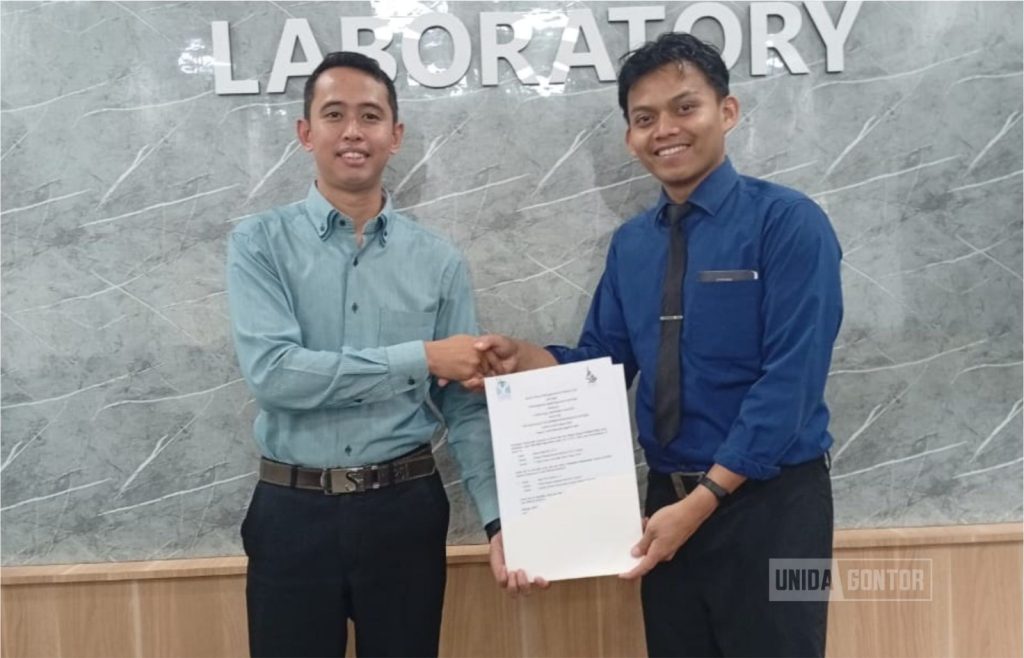 DPB UNIDA Gontor Dukung Tes Bahasa English Intensive untuk Santri PMDG