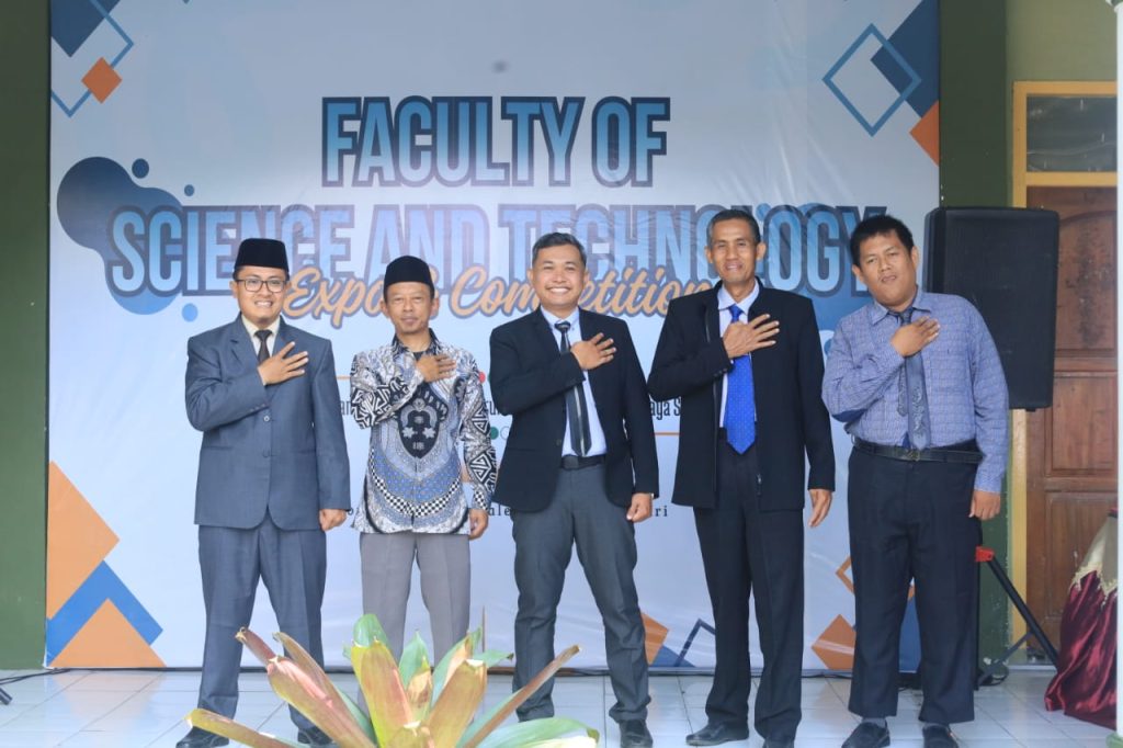 FST UNIDA Gontor Gelar Expo dan Lomba Sains untuk Santriwati PMDG Putri