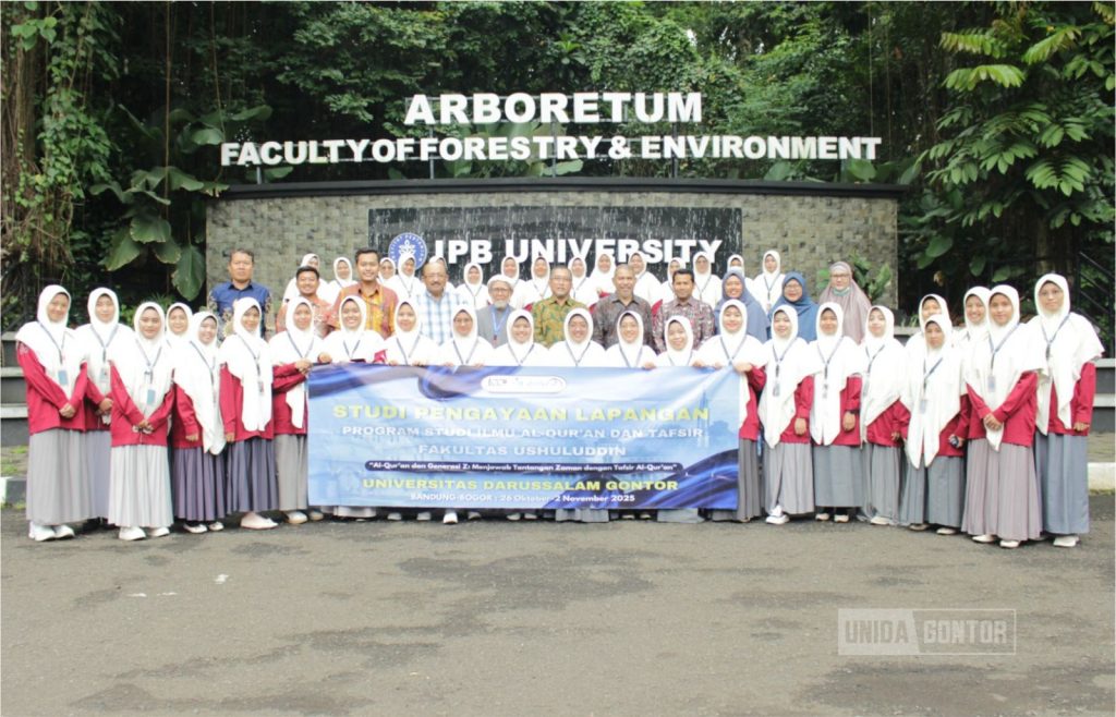 Mahasiswi IQT UNIDA Gontor Kaji Ayat Kauniyyah dan Ekologi di IPB Bogor
