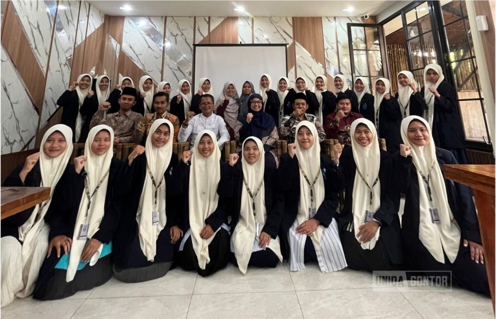 Mahasiswi PBA UNIDA Gontor Kaji Teknologi Digital Pembelajaran Arab