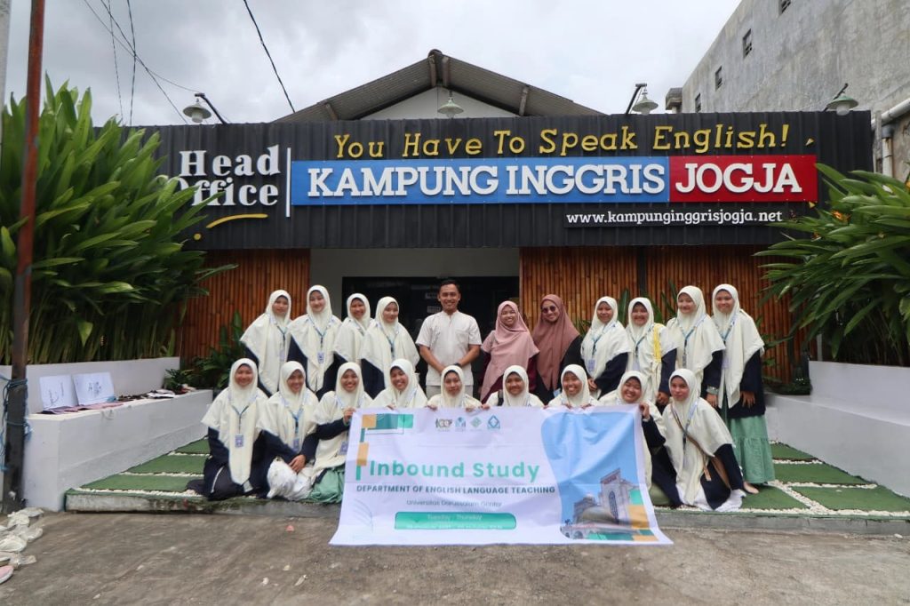 Studi Pengayaan Lapangan Prodi Tadris Bahasa Inggris UNIDA Gontor di KIJ dan JETC Yogyakarta
