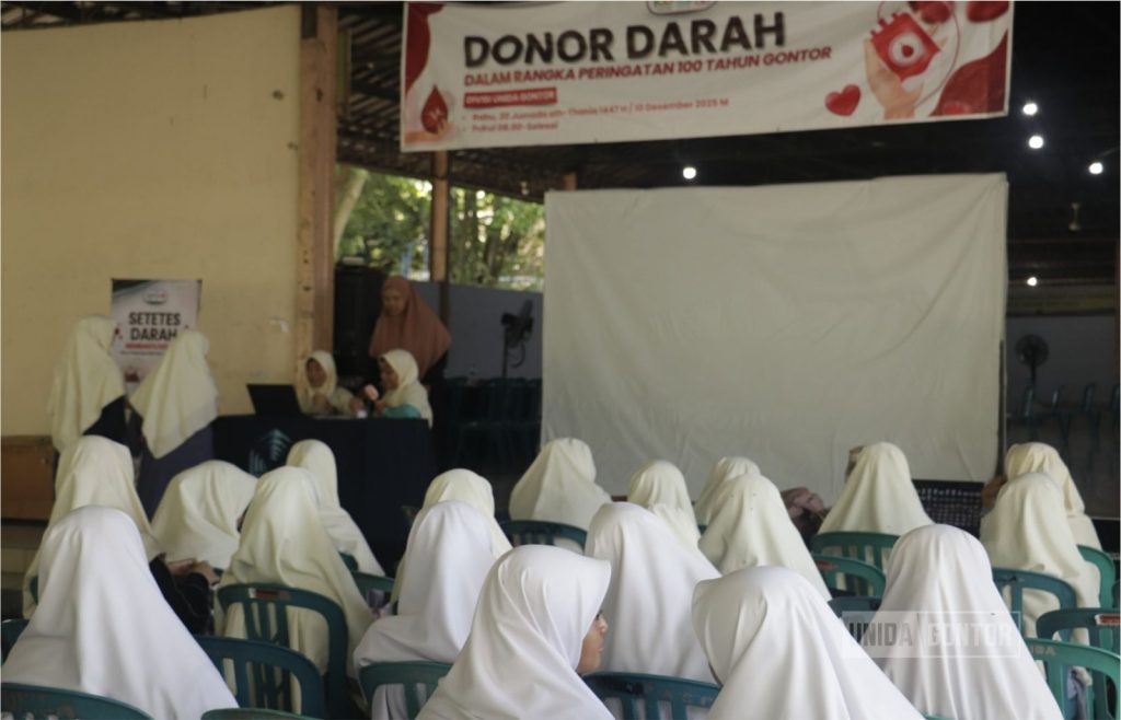 Donor Darah Memperingati 100 Tahun Pondok Modern Darussalam Gontor di UNIDA Gontor Kampus Putri