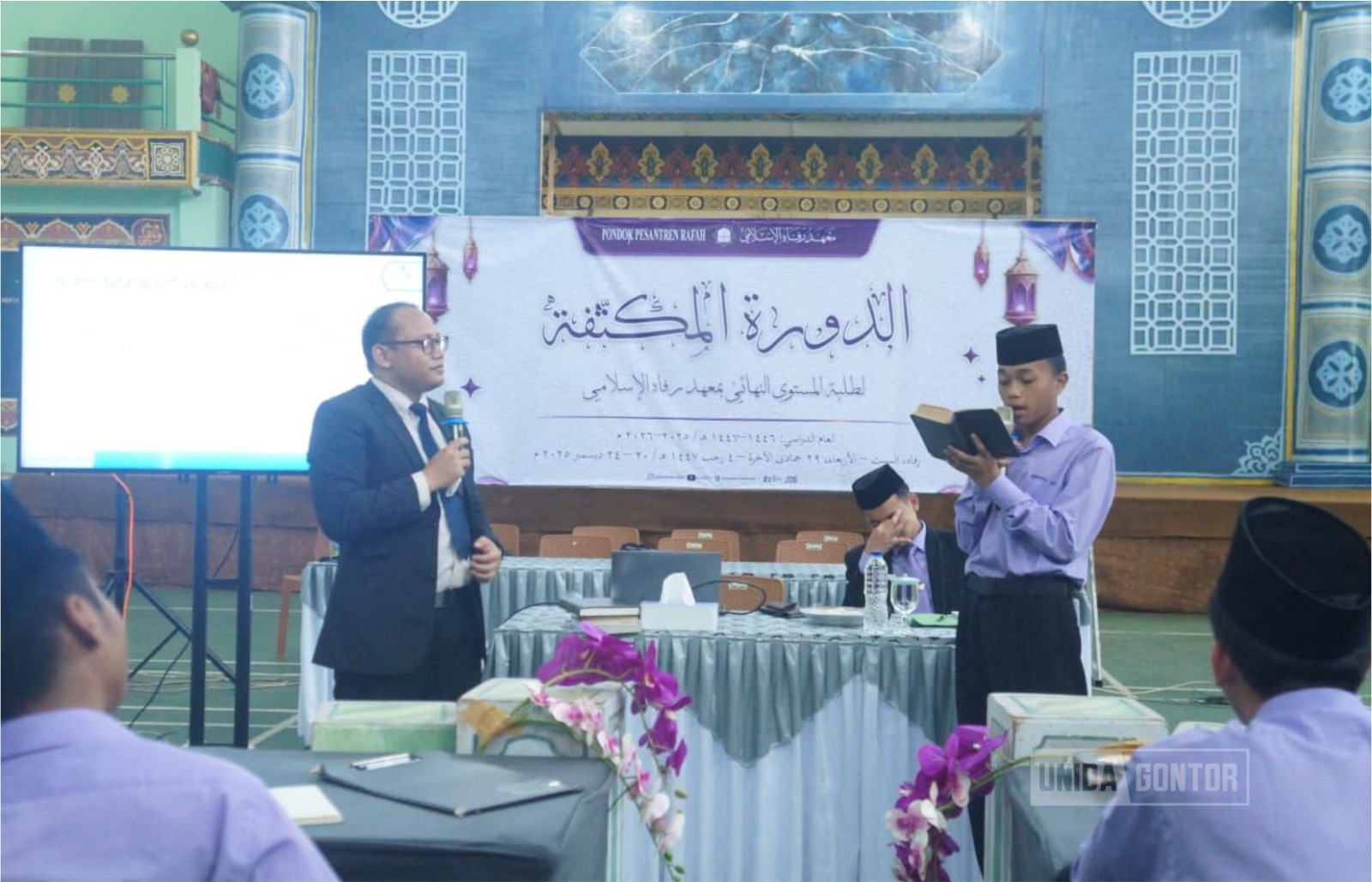 Pembekalan kelas akhir santri Pondok Pesantren Rafah bersama dosen UNIDA Gontor.