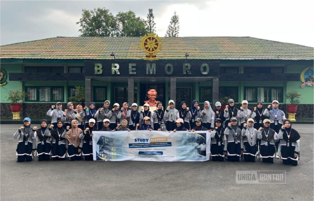 Prodi HI UNIDA Mengkaji Kedaulatan RI di Kostrad dan Hotel Syariah Solo