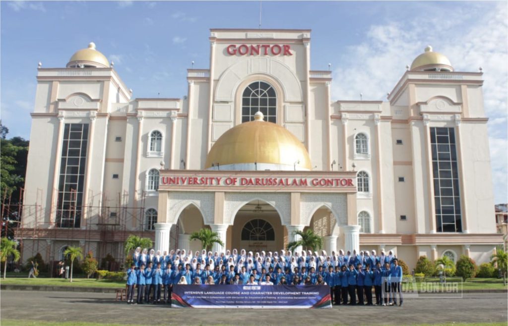 PUSDIKLAT UNIDA Gontor Teguhkan Disiplin, Ibadah, dan Leadership Siswa MTSN 1 Madiun