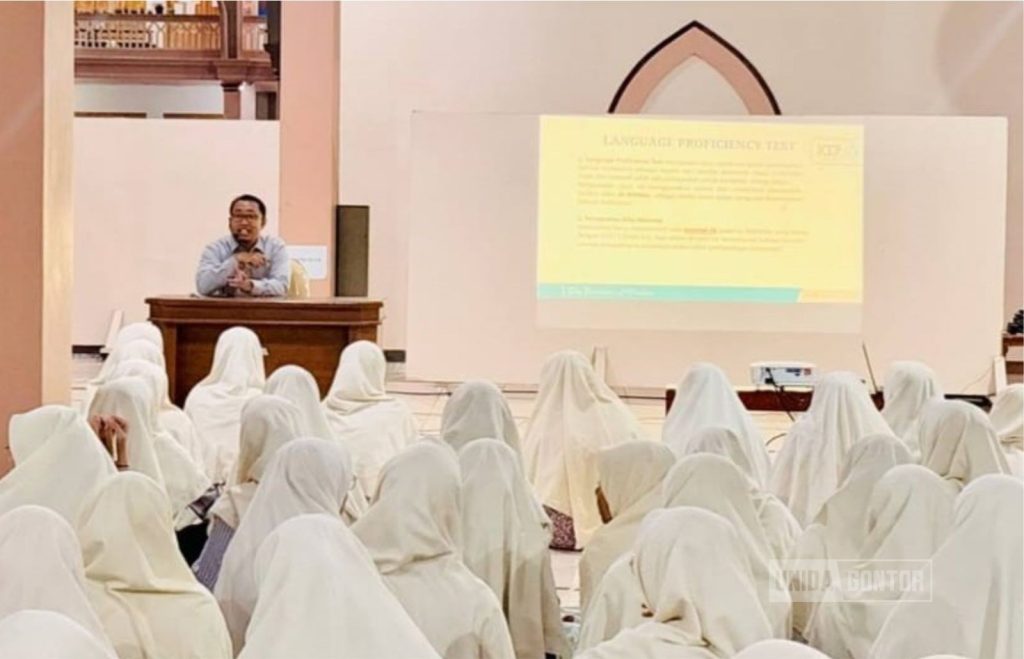 UNIDA Gontor Selenggarakan Sosialisasi Tes Bahasa dan Proofreading