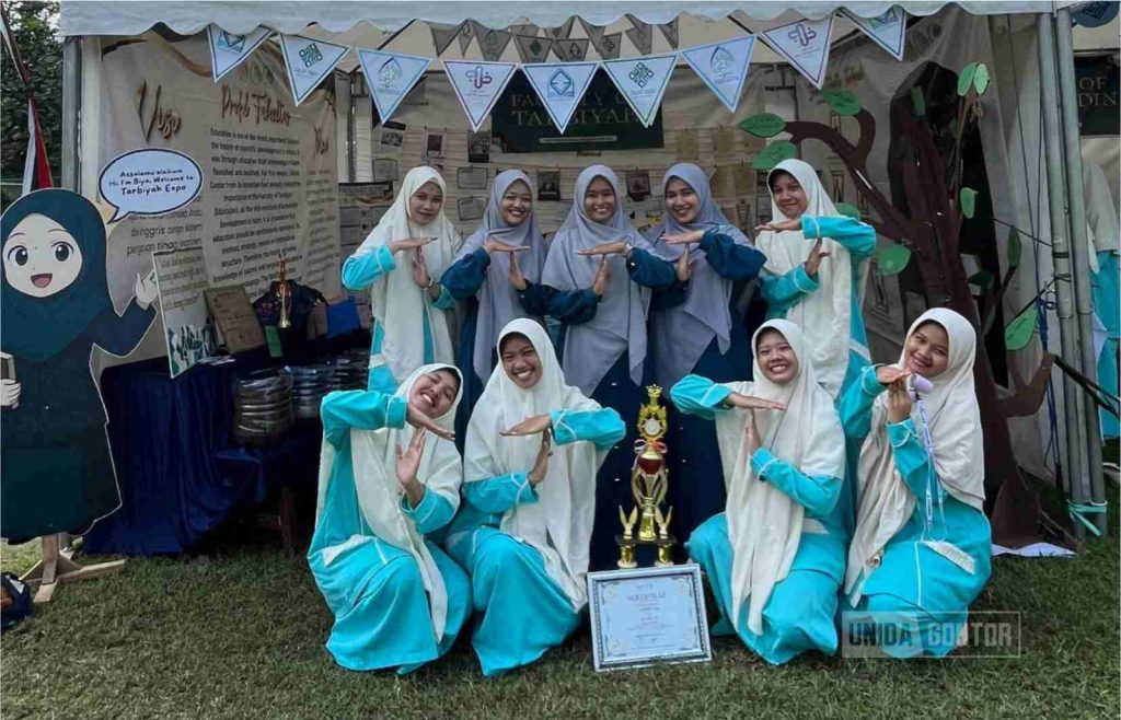Fakultas Tarbiyah Raih Juara 3 pada Expo PKA Bertema Ecofriendly