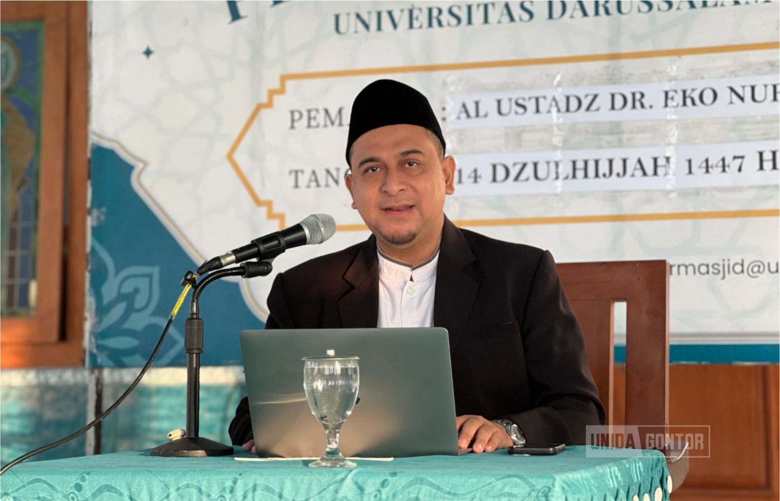 Kajian Ahad Pagi UNIDA Gontor membahas nilai kearifan ibadah qurban di Masjid Jami’