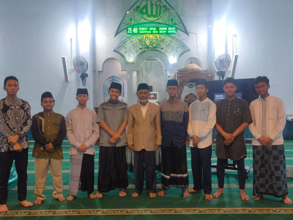 Dauroh Imamah Masjid Perkuat Pemahaman Mahasiswa UNIDA Gontor tentang Imamah