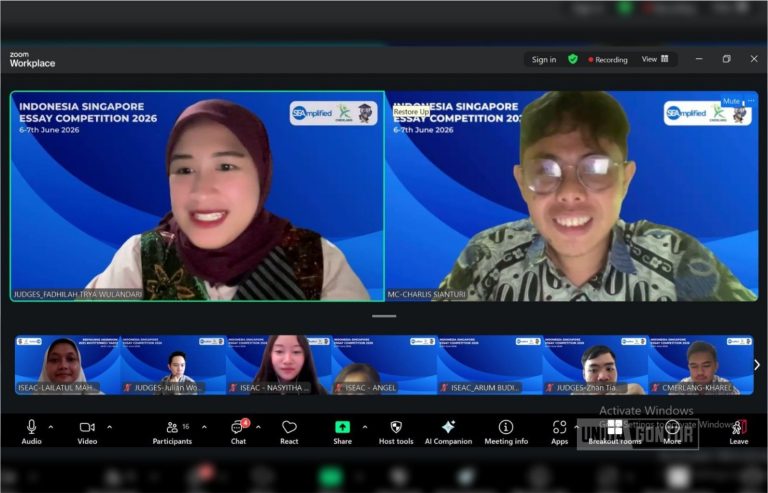 Mahasiswi HI UNIDA Gontor Raih Top 7 pada Essay Competition Indonesia-Singapore 2026