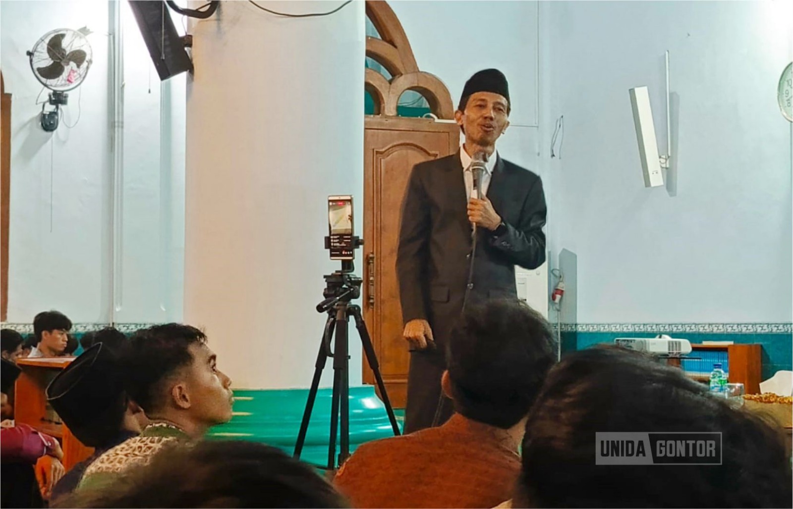 Peringatan Tahun Baru Hijriah di UNIDA Gontor dengan kajian dan sambutan dosen